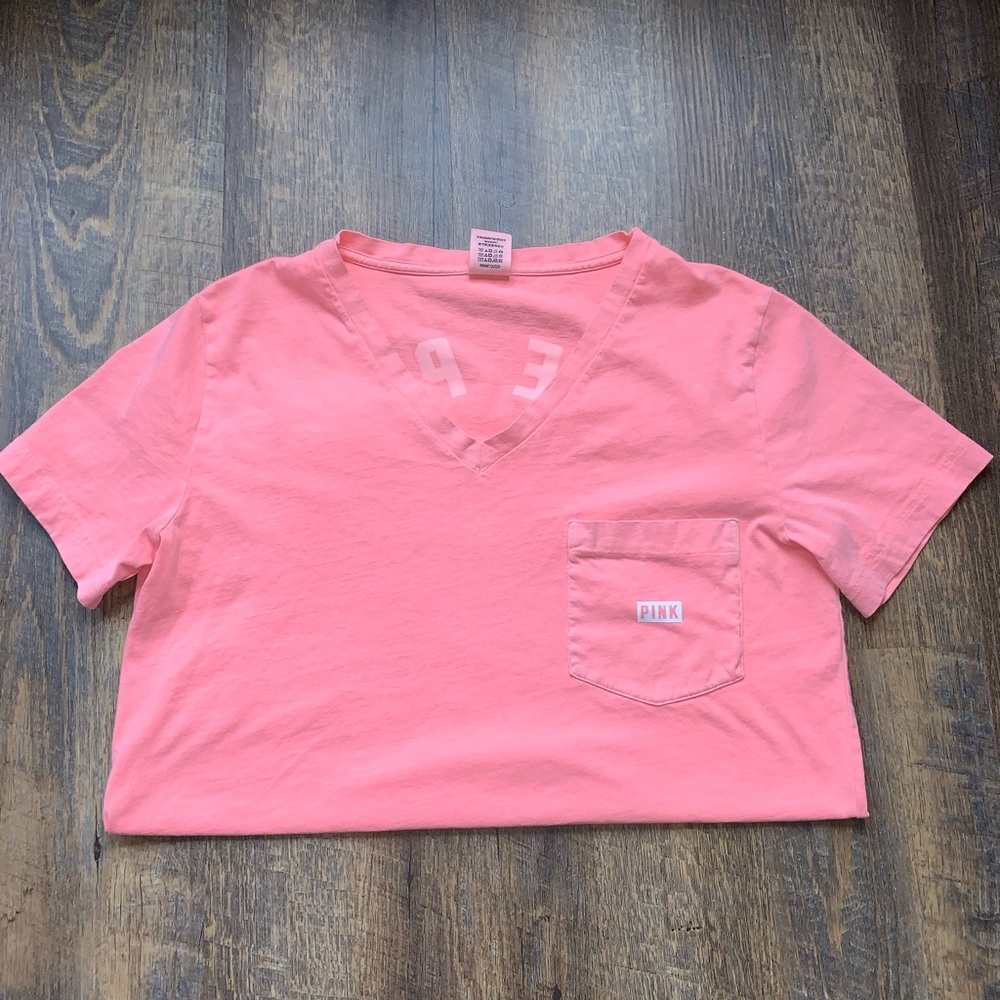 PINK tee